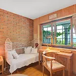 Locarno Area: Quiet Lake View Escape 1 - Happy Rentals * Brione sopra Minusio