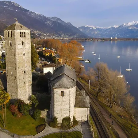 Locarno Area: Quiet Lake View Escape 1 - Happy Rentals Appartement
