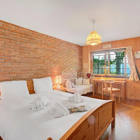 Apartmán Honeymoon Retreat 2 *