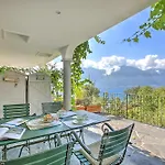 Locarno Area: Quiet Lake View Escape 1 - Happy Rentals Apartamento Brione sopra Minusio